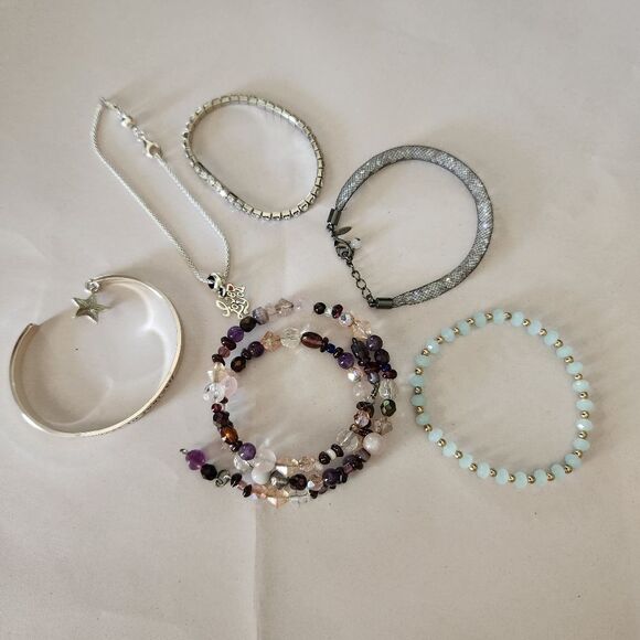 Unbranded Bundle Fashion Jewelry Braclet Set Of 6 Variety Cuff, Beaded, Clasp - Picture 1 of 12